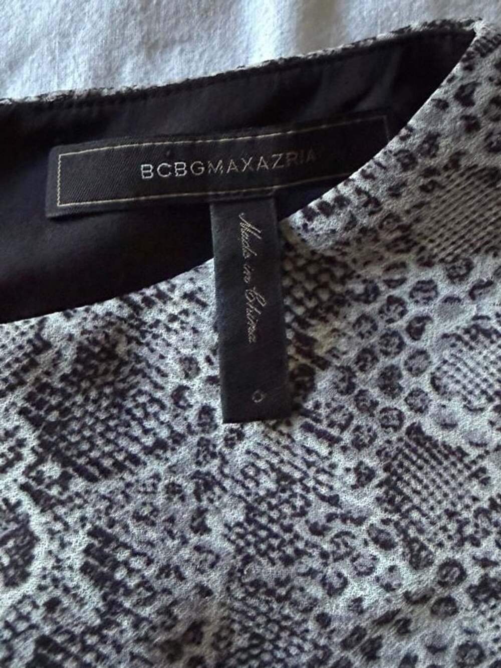 BCBGMaxAzria - Picture 4 of 6